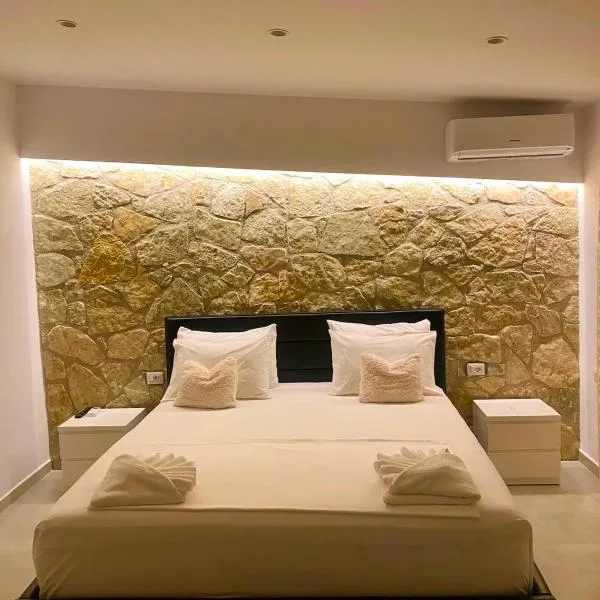 Luciano Rooms, hotel u gradu Ksamil
