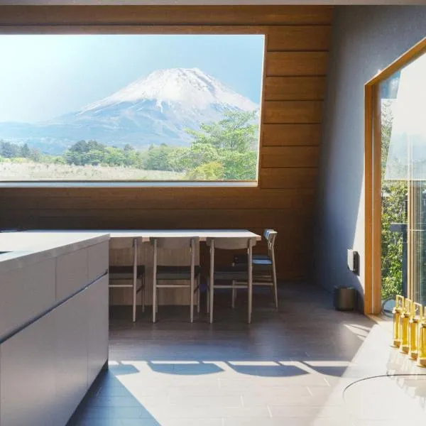 THE THIRD PLACE Mt Fuji, hotel in Fujikawaguchiko