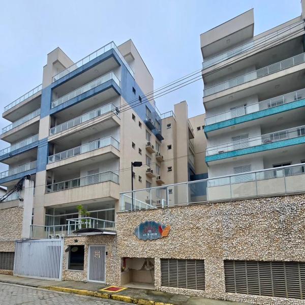 QUARTO ANDAR VISTA PARA O MAR COM piscina CLIMATIZADA