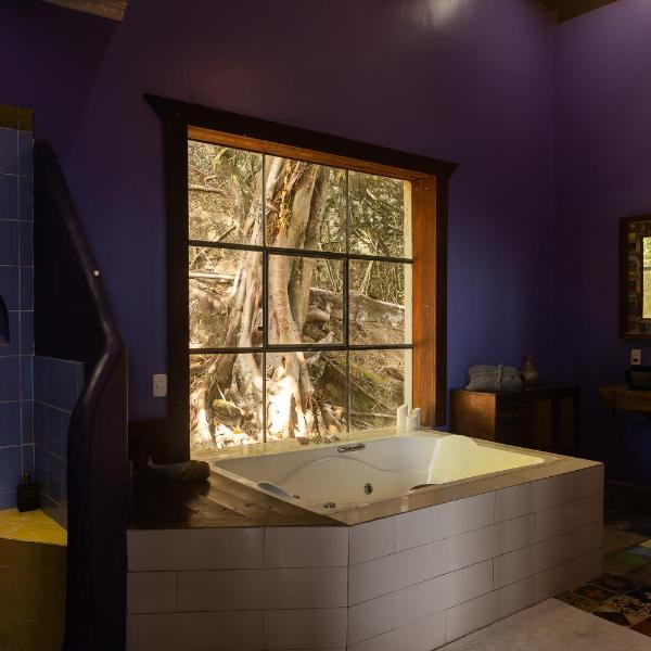soulrebel rio - loft retreat in the forest, above the city