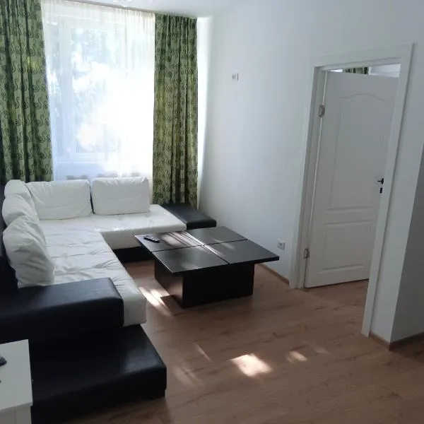 Bliss Point Apartments, hotel en Piatra Neamţ