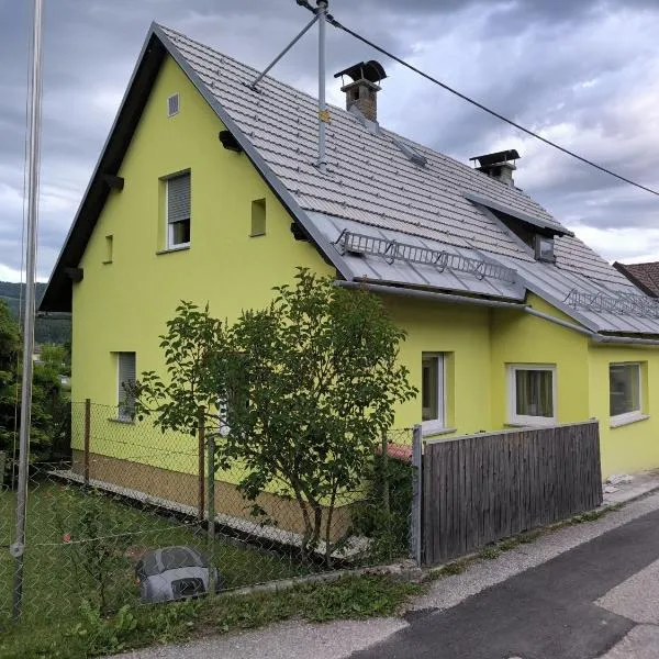 Nice small house in beautiful Carinthia โรงแรมในFeistritz im Rosental