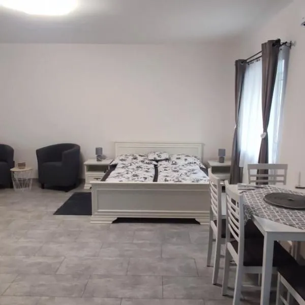 Apartmán Maja, hotel a Banská Štiavnica