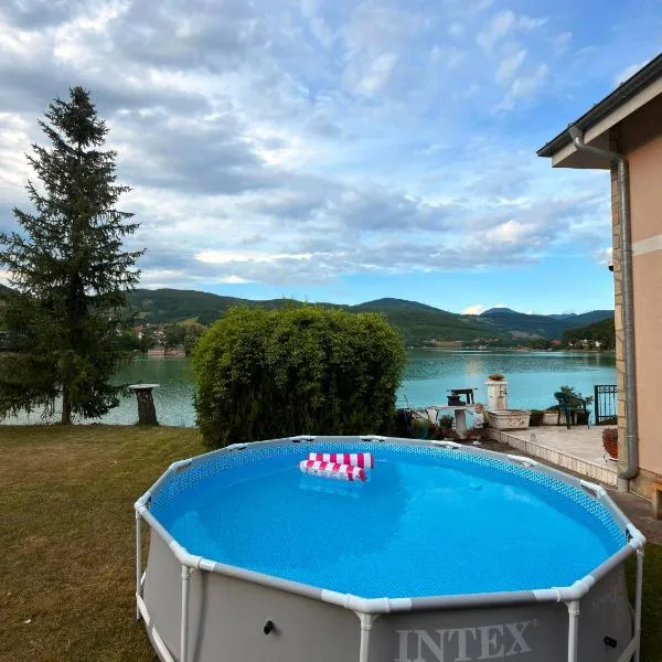 Lake House, hotel sa Novi Pazar