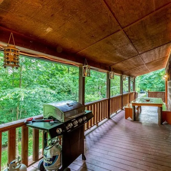 Red Fox Den, Hotel in Sylva