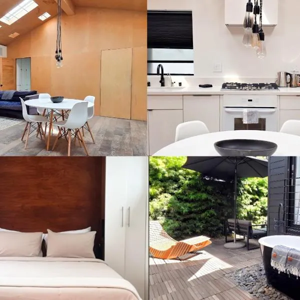 Private Venice Beach Luxury Bungalow, Outdoor Tub, Steps To Ocean & Abbot Kinney, hotel in Los Angeles