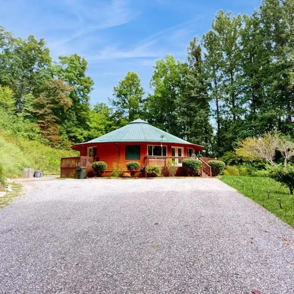 Circle House in the Smoky Mountains, hotel sa Whittier