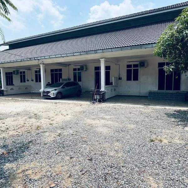Homestay Taman Hidayah Chawas، فندق في تاناه ميراه