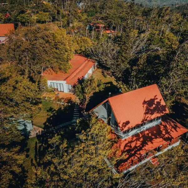 La Dama de los vientos, hotel a Cerro Azul