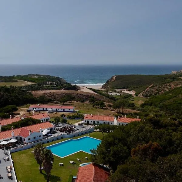 Monte Carvalhal da Rocha, hotel in Zambujeira do Mar