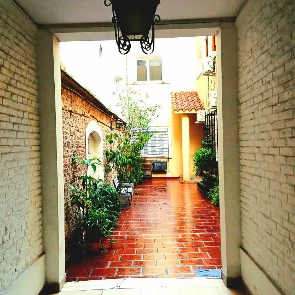 Patio Terracota PH en pleno centro, zona rio, Monumento y casco histórico, готель у місті Росаріо