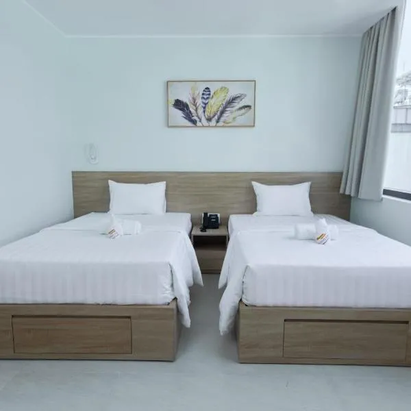 Cherry Airport Hotel and Apartment 2, hotel sa Ho Chi Minh City