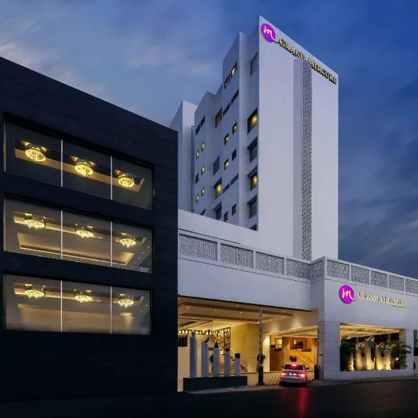 Grand Mercure Vadodara Surya Palace: Vadodara şehrinde bir otel