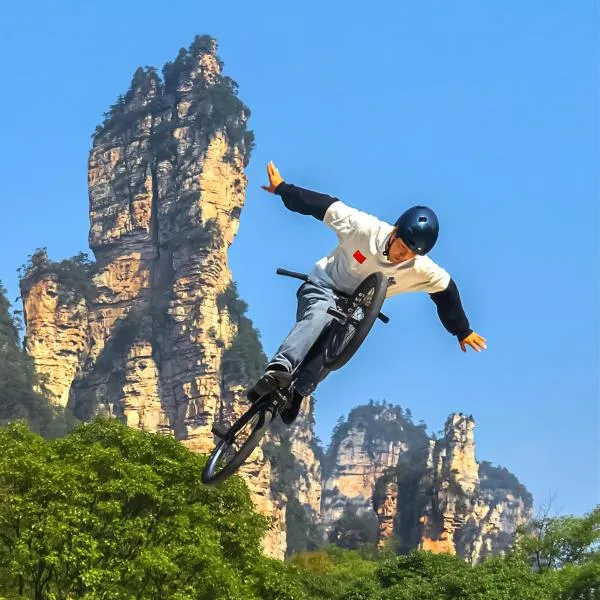 장자제에 위치한 호텔 Zhangjiajie Homeinn Plus Hotel-Free pick up service,Free Chinese-western Breakfast,Free Freah Coffee,Free Self-Service Laundry & Drying, Attraction Tickets Serivce in advance