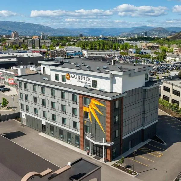 La Quinta Inn & Suites by Wyndham Kelowna BC, hotel v destinaci Kelowna
