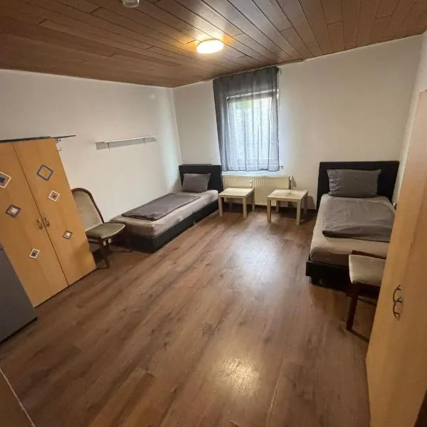 Aparthotel Boardinghouse BRACK mit Parkplatz Küche WIFI, Hotel in Bielefeld
