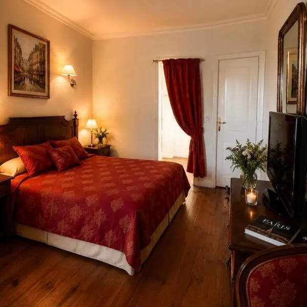 Saint-Gervais-dʼAuvergne में, होटल Chez Vanessa Entrée privée avec escalier