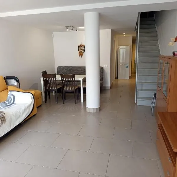 Dúplex con vistas al mar en Peñíscola, hotel i Peñíscola