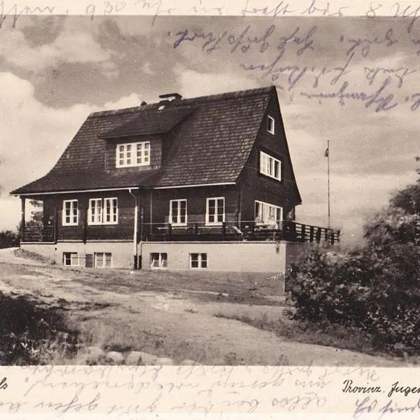 Villa Monti Ski & Bike Głuchołazy Zdrój, hotelli kohteessa Konradow