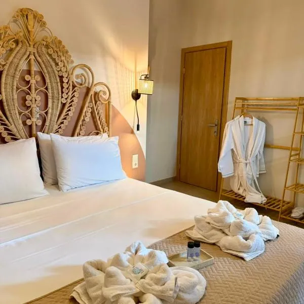 Santa Rosa Apartments, hotel in Kalamáta