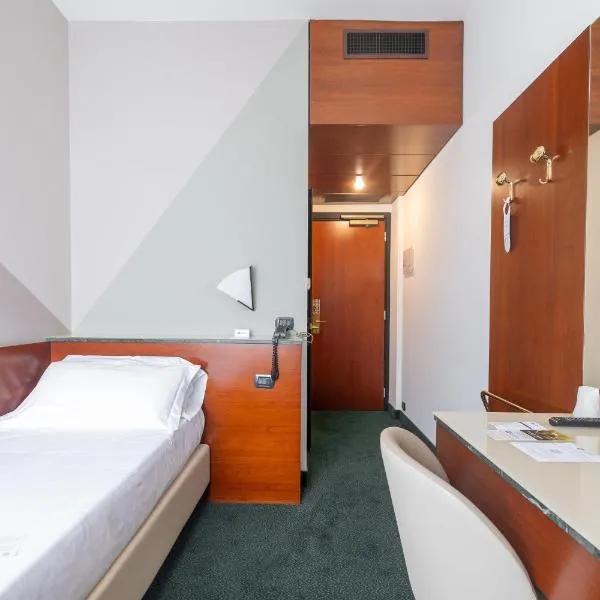 Best Western Hotel Turismo, hotell i San Martino Buon Albergo