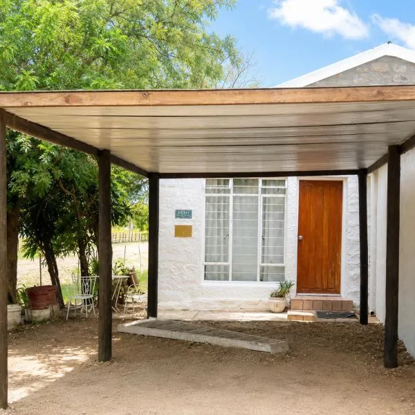 Alpha Self-Catering, hotel in Sutherland
