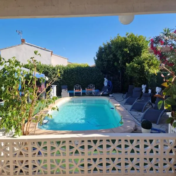 VILLA Soleil et Douceur, hotel in La Seyne-sur-Mer