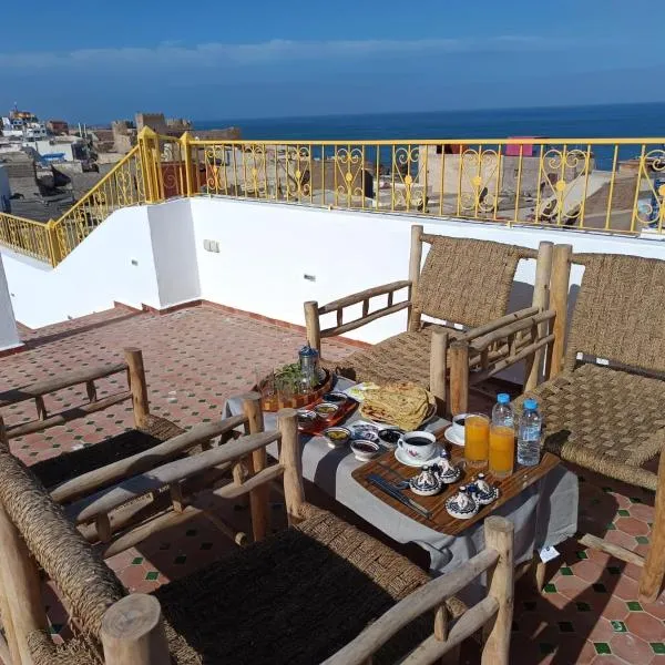 Dar Salam Asfi - Maison d'hôtes, terrasse vue Medina et océan, hotel a Safi