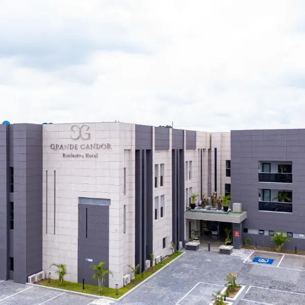 Grande Candor Exclusive Hotel, хотел в Warri Airport