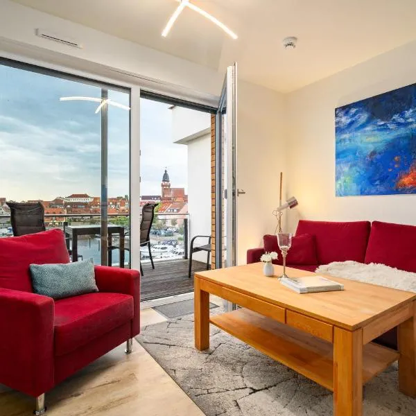 Wohlfühloase in der Hafenresidenz mit Balkon und Wellness, hotel i Waren
