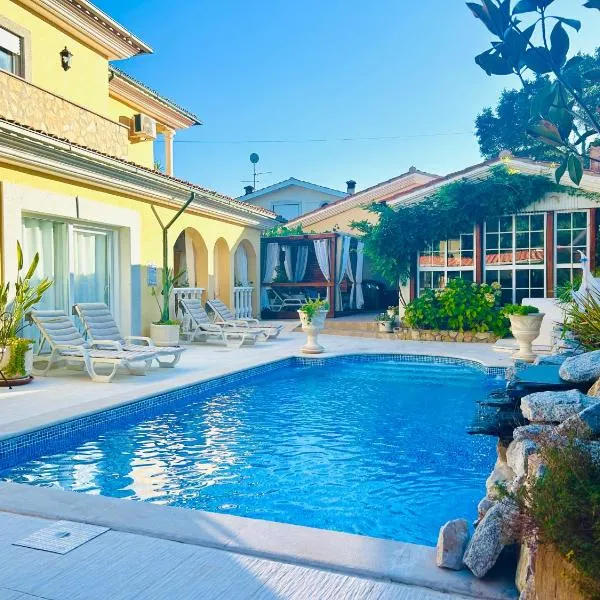 Sunrise Villa Alvorada - Rose Parlour, hotel in São Miguel