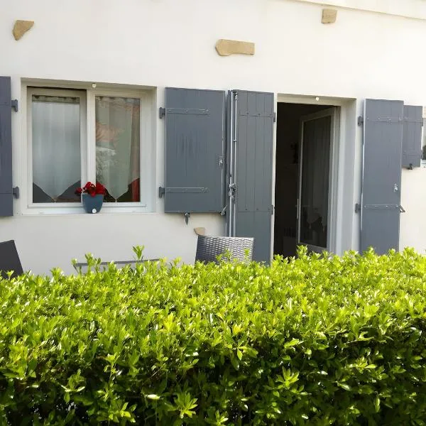 Chambre d'hôte Lajarrieleduc – hotel w mieście La Jarrie
