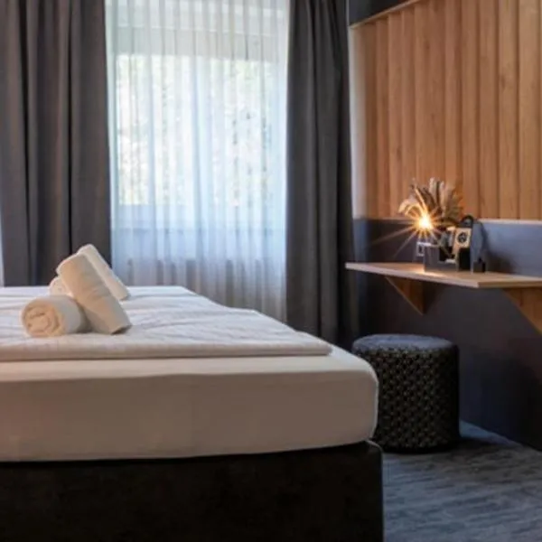 Hotel Zum Steinhof, hotel v destinácii Bad Blankenburg
