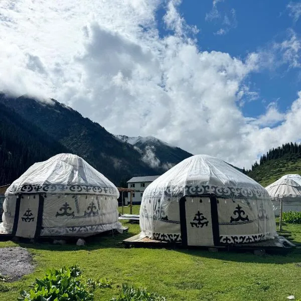 Esal Yurthome Altyn Arashan, hotel a Mineralʼnyy Istochnik Altyn-Arasan