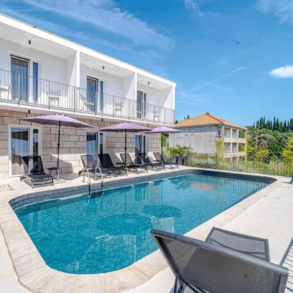 Viesnīca Villa Arborea by Villas Guide pilsētā Ðurinići