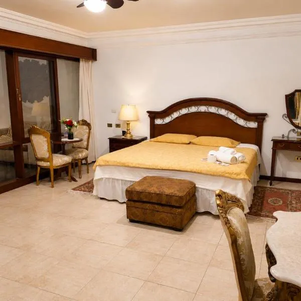 Hotel Asturias, hótel í Santa Cruz de la Sierra