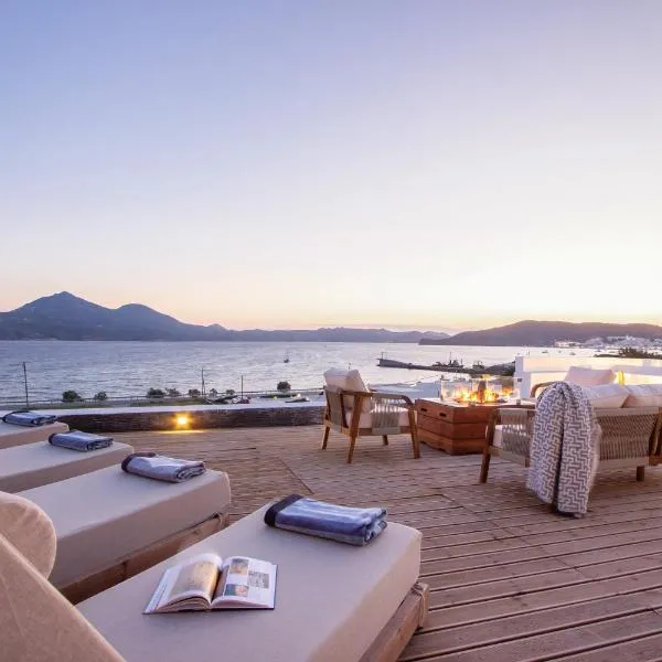Ble Oneiro Villa Sea to See, hotelli Adamasissa