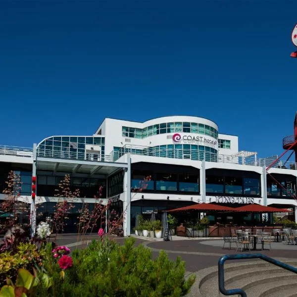 Coast Lonsdale Quay Hotel, khách sạn ở North Vancouver