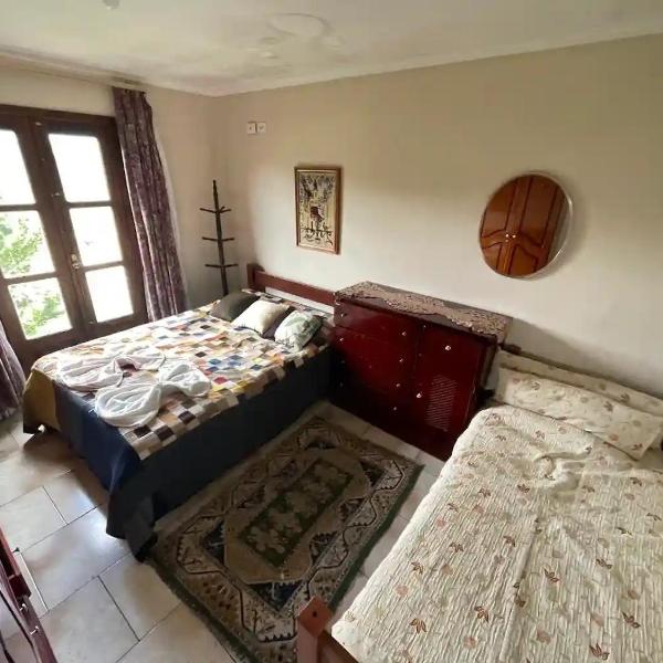 Helena Guest House