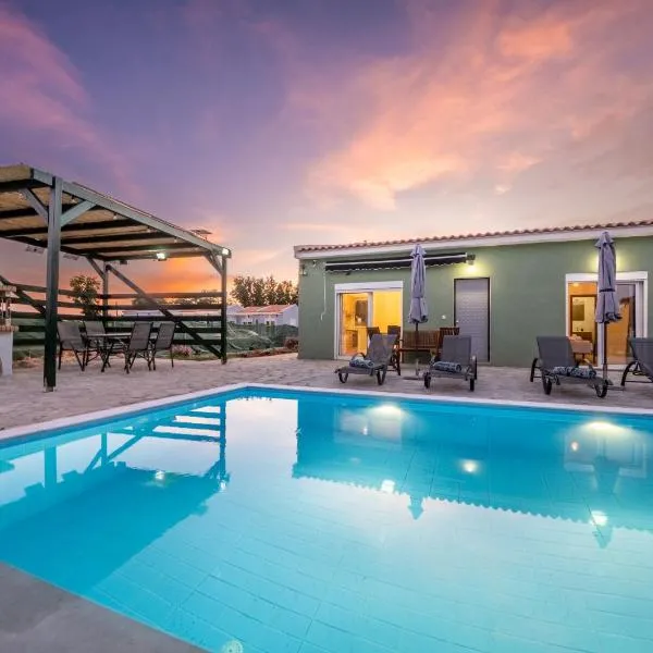 Villa Thea, Hotel in Karavadhos