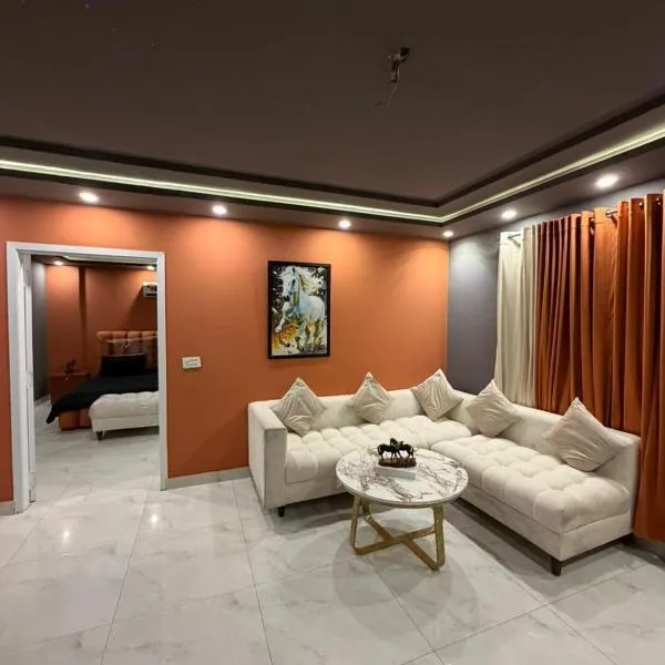 Luxury Apartment In The Heart Of Lahore By Ali、ラホールのホテル