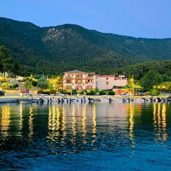 Anna Maria - Vanessa Apartments, hotel di Neo Klima