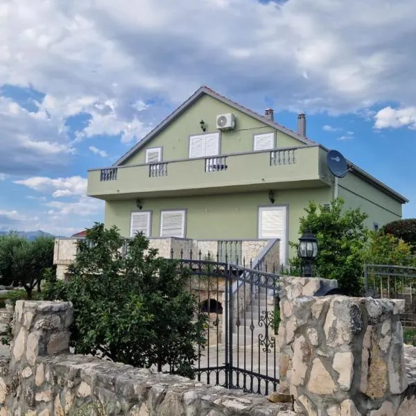 Villa Eagle, Hotel in Benkovac
