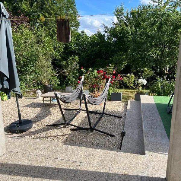 Peaceful apartment, hotel em Vierzon