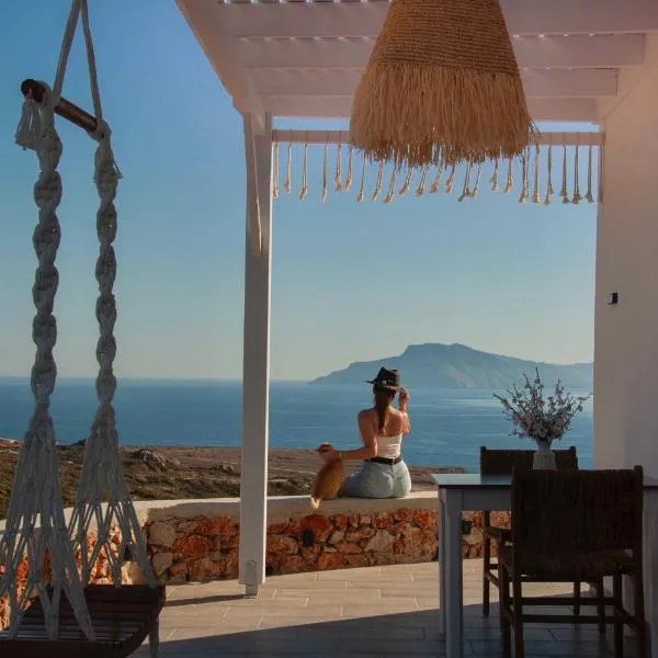 Mythos Villa Above the Sunset, hótel í Karpathos
