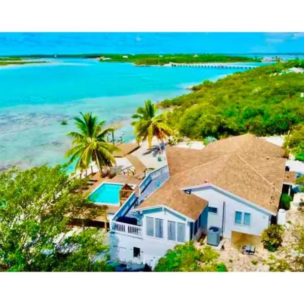 Beach Villa Blue Bahamas, hotelli kohteessa Mayaguana Island