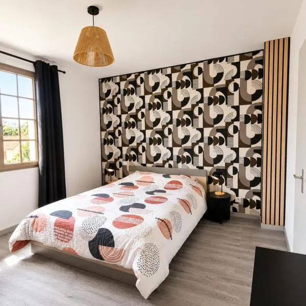 Ambre, hotel sa Bény