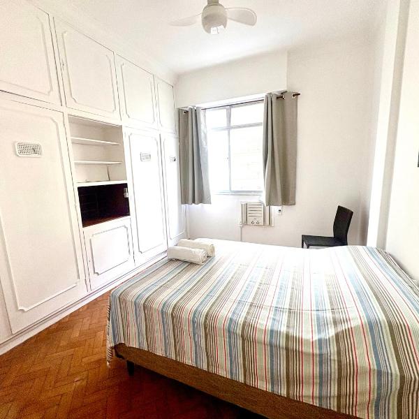 Apartamento completo ao lado da praia de COPACABANA, 2 quartos , andar alto , sala enorme, ar cond, ,wifi, tv smart, pauloangerami NSC109 - Foto 5