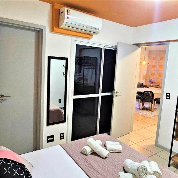 Apto em Condomínio Beira-mar, com 01 Suíte e Sala Climatizadas, Cozinha Completa e Varanda, Piscina Vista Mar, Wi-Fi 600MB, Portaria 24h e Selfie Check-in com Estacionamento GRÁTIS - Foto 2