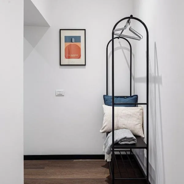 Studio confortevole Self check-in e collegamenti, hotel v Janove